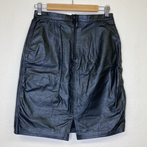 Vintage Leather Skirt Size 11/12 - Picture 4 of 11